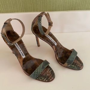 Manolo Blahink sandals size 35